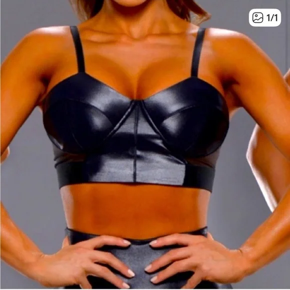Bombshell Sportswear Gloss Collection Bra - Picture 1 of 6
